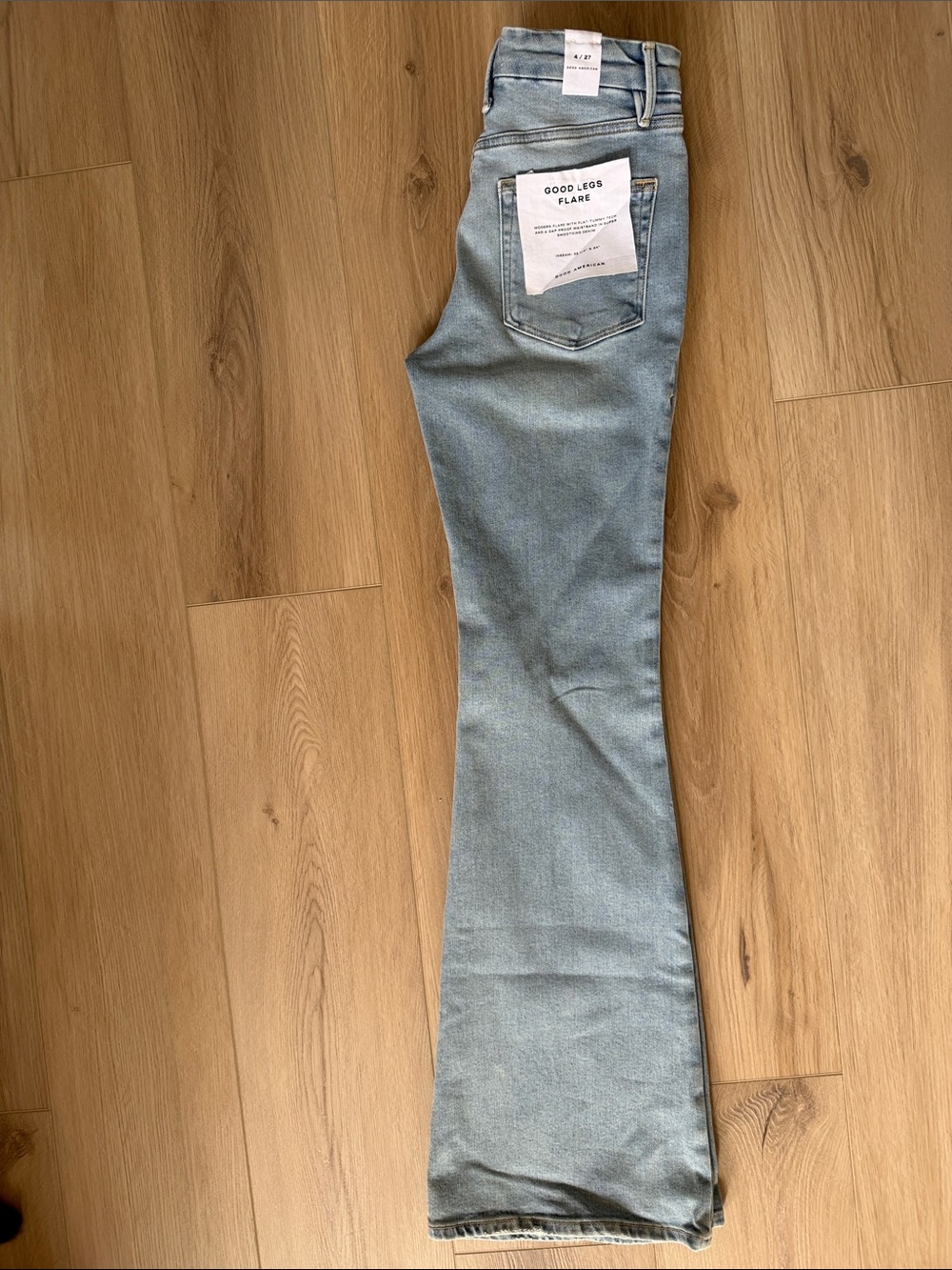 Good American Light Wash Good Legs Flare Jeans - Picture 4 of 7